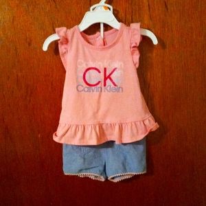 3/$10 Calvin Klein outfit for 12M